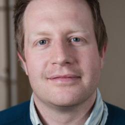 Dr Daniel  Credgington