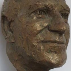Dr Abe Yoffe sculpture