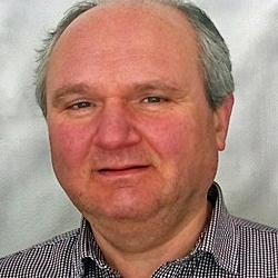 Dr Radoslav  Chakalov